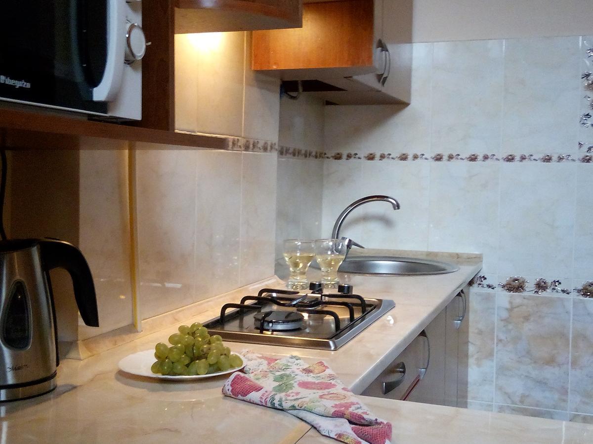 Апартаменти Flat On Sheptytskykh Львів Екстер'єр фото