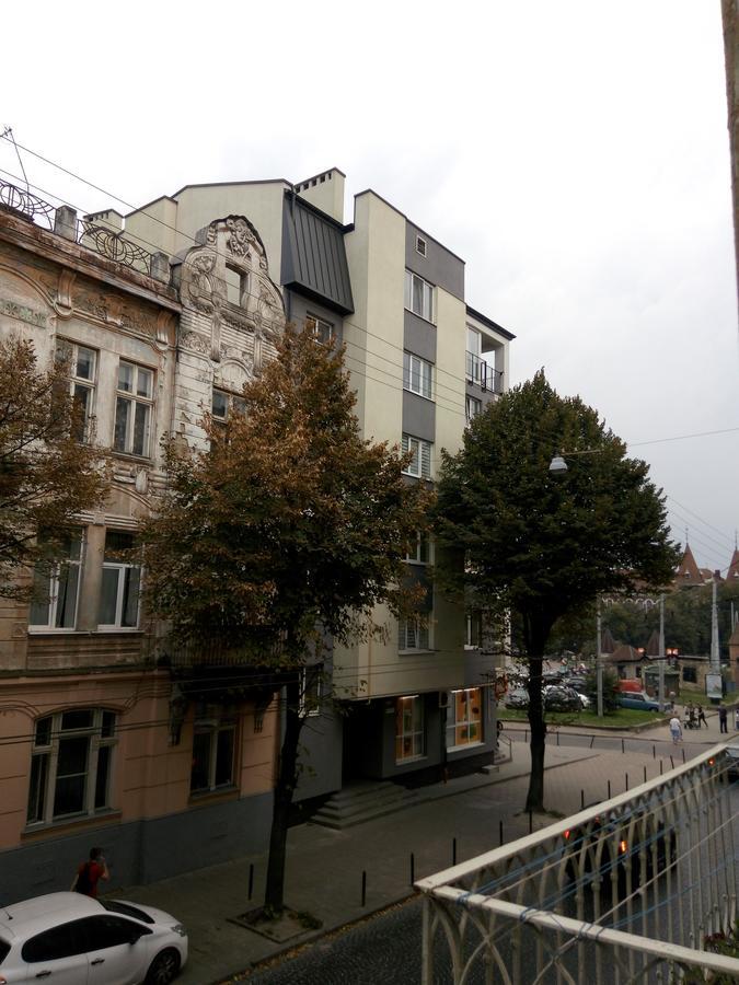 Апартаменти Flat On Sheptytskykh Львів Екстер'єр фото